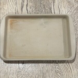 The Pampered Chef Cream Rectangular Bar Pan